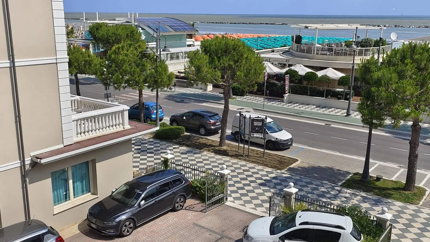 Bed and Breakfast Elisabetta Frontemare Cesenatico Italia